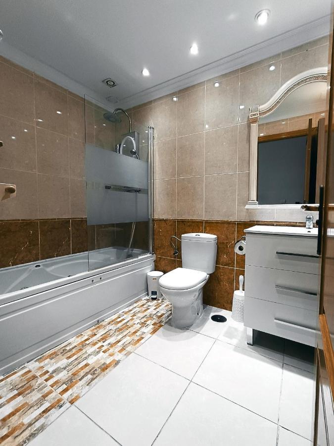 Vista Hermosa Apartment อาโรนา ภายนอก รูปภาพ