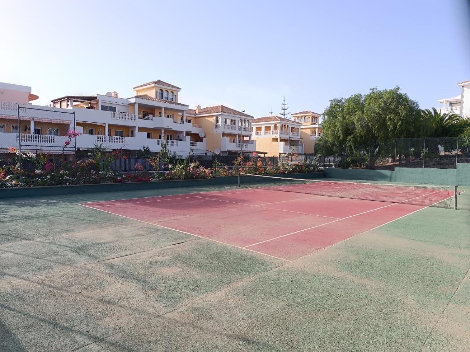Vista Hermosa Apartment อาโรนา ภายนอก รูปภาพ