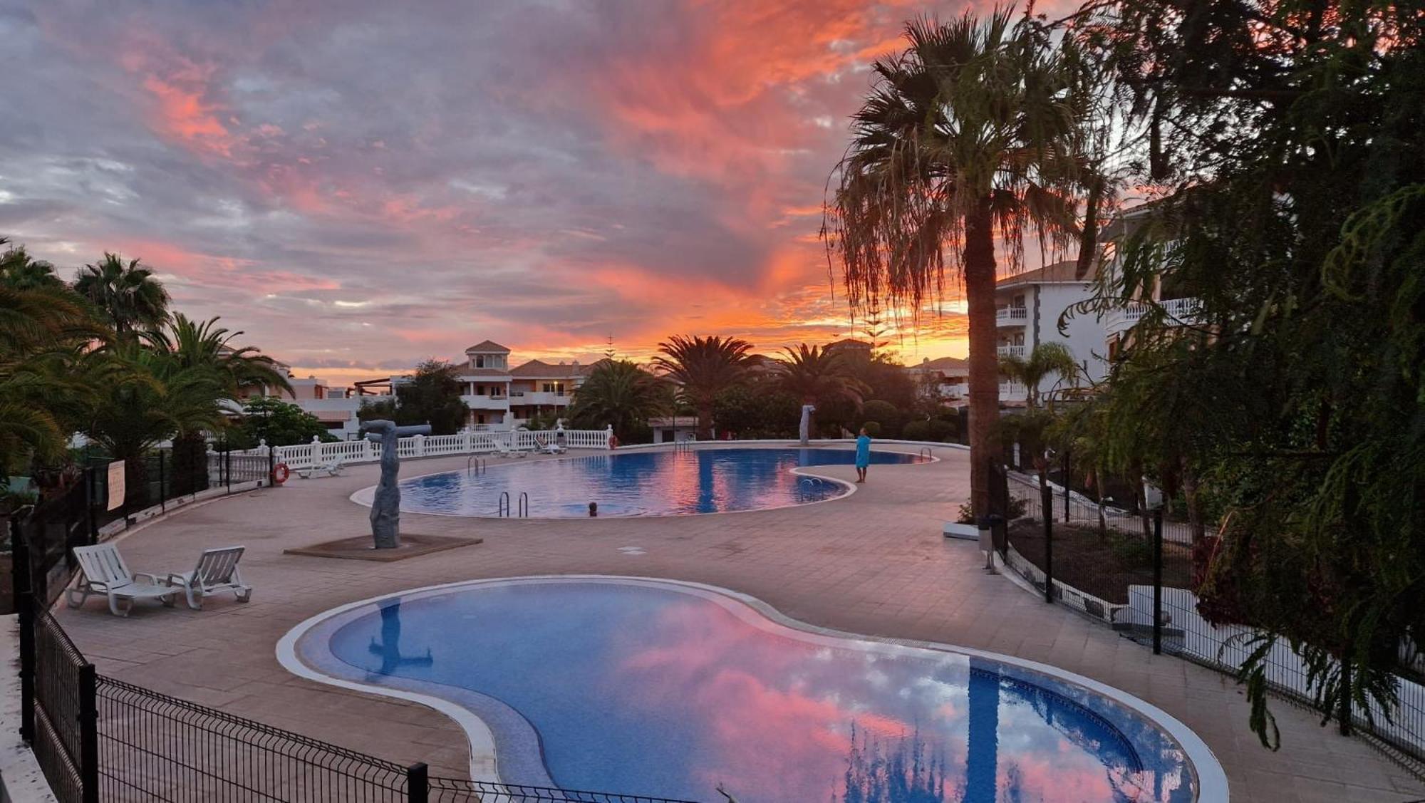 Vista Hermosa Apartment อาโรนา ภายนอก รูปภาพ